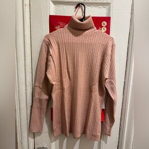 New Thick Turtleneck Size XL